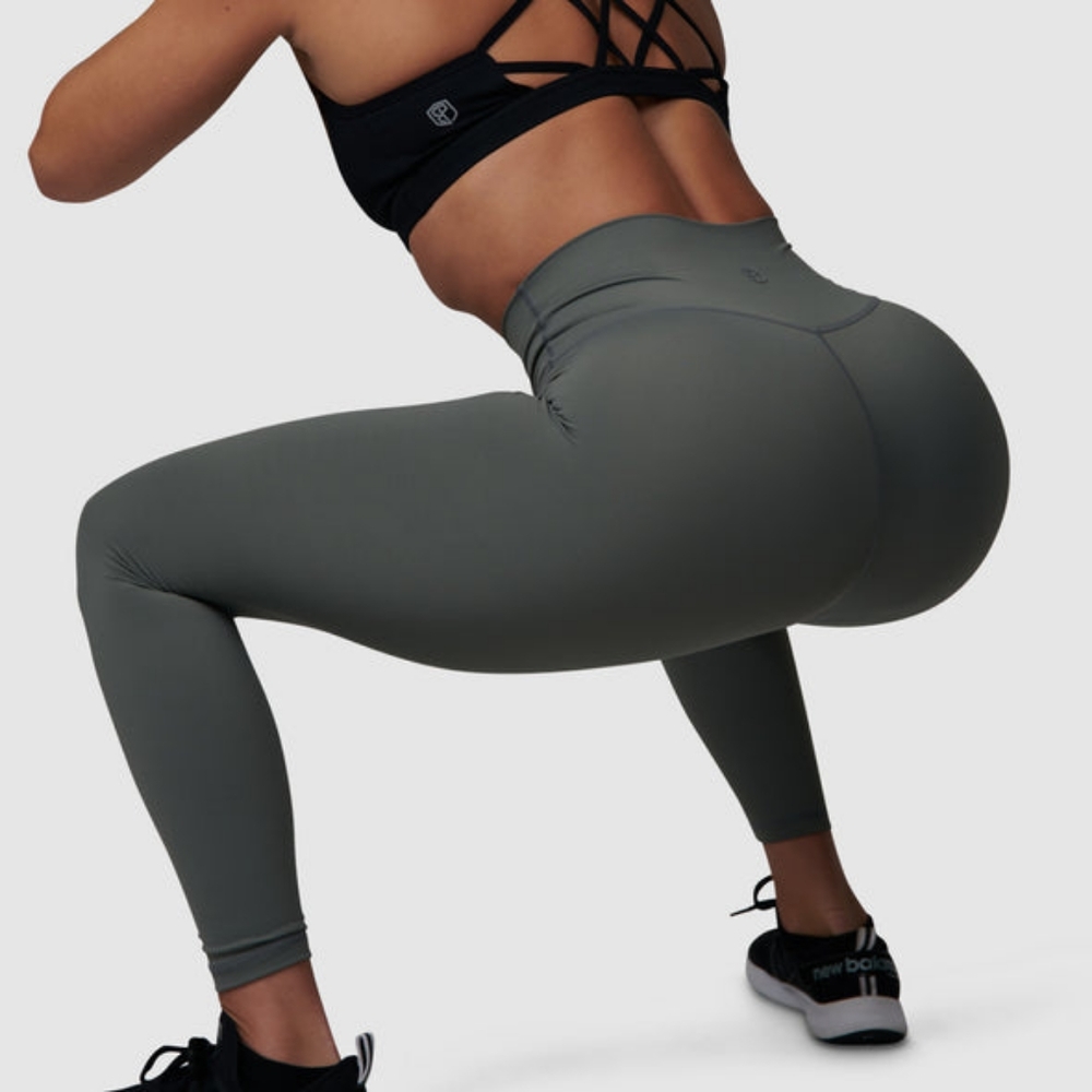 Synergy Leggings by Born Primitive
